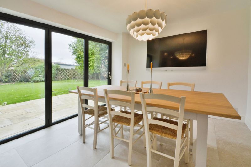 Dining room- click for photo gallery
